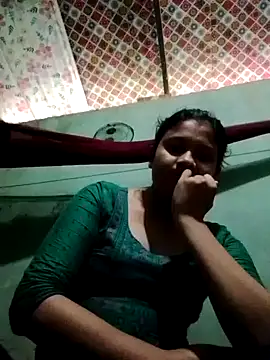 Snapshot of sexylive1100 chatting on October 18, 2025, 4:36 am sexylive1100 online show from October 18, 2025, 4:36 am