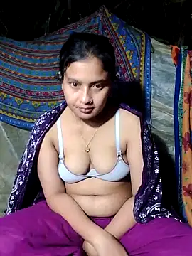 Snapshot of sexylive1100 chatting on November 12, 2025, 4:33 pm sexylive1100 online show from November 12, 2025, 4:33 pm