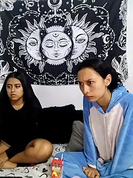 emily n abby online show from April 14, 2026, 12:32 pm