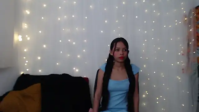 sharon ivanna12 online show from October 24, 2025, 7:13 pm