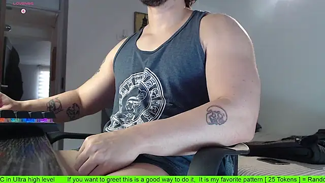 SugaredDigit online show from October 3, 2025, 12:50 pm