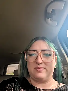 Snapshot of ImKatMeow chatting on April 21, 2026, 4:57 pm ImKatMeow online show from April 21, 2026, 4:57 pm