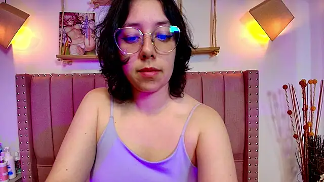 Snapshot of Milie_yue chatting on October 31, 2025, 2:02 pm Milie yue online show from October 31, 2025, 2:02 pm