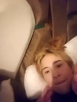 Lana pohenix online show from October 22, 2025, 12:54 am