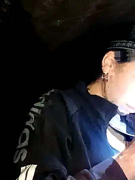 betihon-a online show from November 23, 2025, 9:36 pm