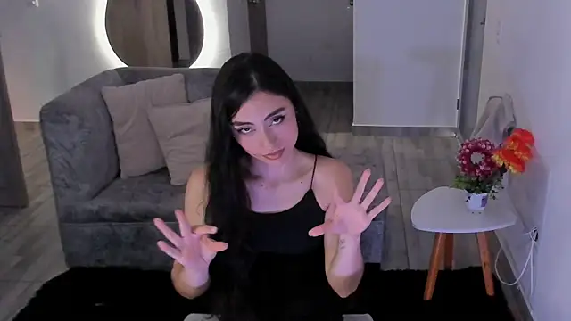 BritanyLnx online show from March 31, 2026, 10:23 pm