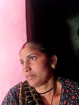 Pooja shre online show from February 21, 2026, 6:04 am