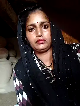 Pooja shre online show from November 17, 2025, 3:10 am