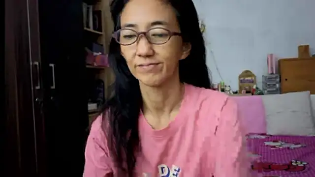 princessD077 online show from February 14, 2026, 4:29 pm