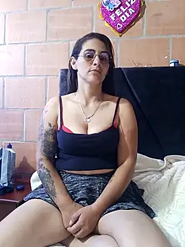 AmeliHoney online show from March 9, 2026, 6:55 pm