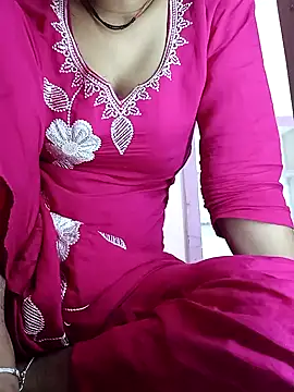 Snapshot of CUTE_kalpna chatting on June 1, 2026, 6:46 am CUTE kalpna online show from June 1, 2026, 6:46 am