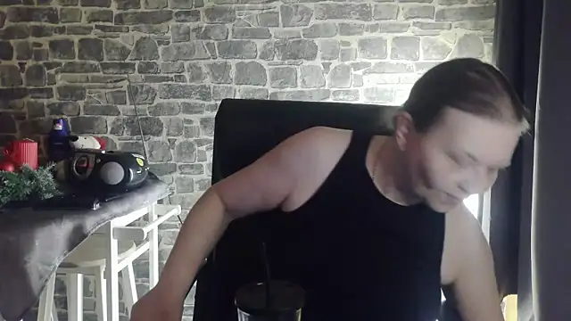 Diamond Bite online show from November 28, 2025, 4:29 pm