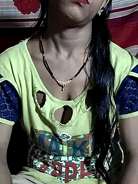 Itz Aisha   online show from October 30, 2025, 7:06 am