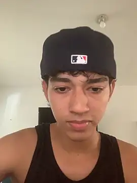 Alex king17 online show from April 16, 2026, 1:23 pm