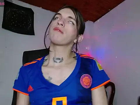 Snapshot of Scarlett_crastrawberry chatting on July 7, 2026, 2:42 pm Scarlett crastrawberry online show from July 7, 2026, 2:42 pm