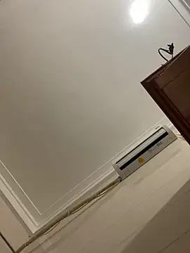 Snapshot of Phale2x chatting on November 14, 2025, 8:23 pm Phale2x online show from November 14, 2025, 8:23 pm