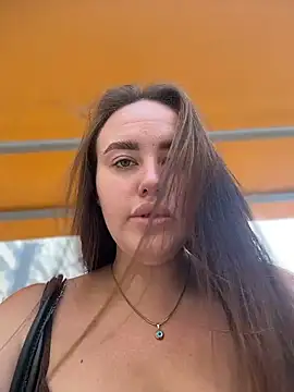 KiraSunshine online show from July 15, 2026, 4:19 am