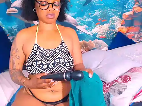 Cherrybootyjoy online show from November 27, 2025, 6:14 am