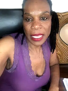 Snapshot of Hotcougar chatting on November 23, 2025, 11:53 am Hotcougar online show from November 23, 2025, 11:53 am