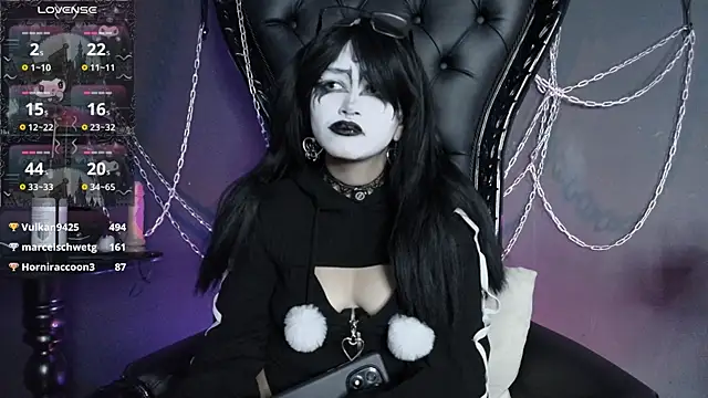 Snapshot of Navier__ chatting on April 17, 2026, 3:15 pm Navier online show from April 17, 2026, 3:15 pm