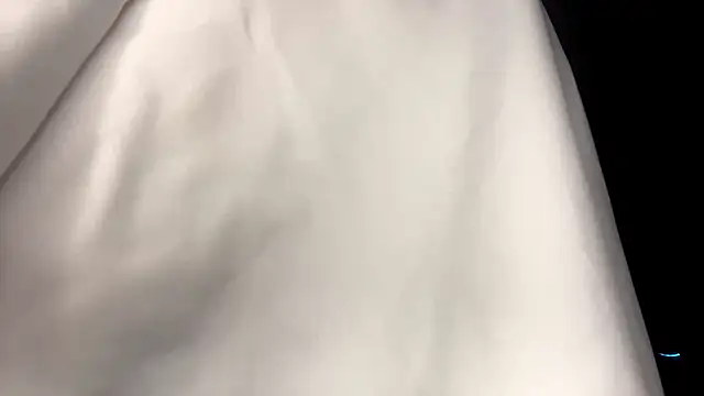 MyraLitterers online show from April 15, 2026, 7:58 pm