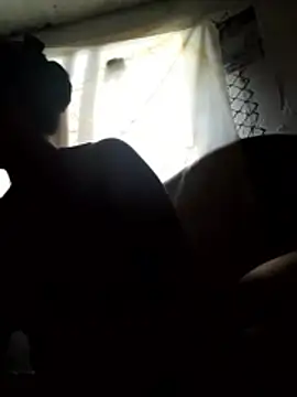 Kiittyy doll online show from November 22, 2025, 8:29 pm