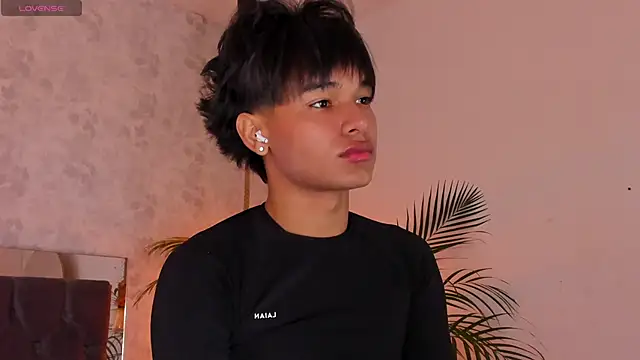 david lux online show from November 6, 2025, 2:10 pm