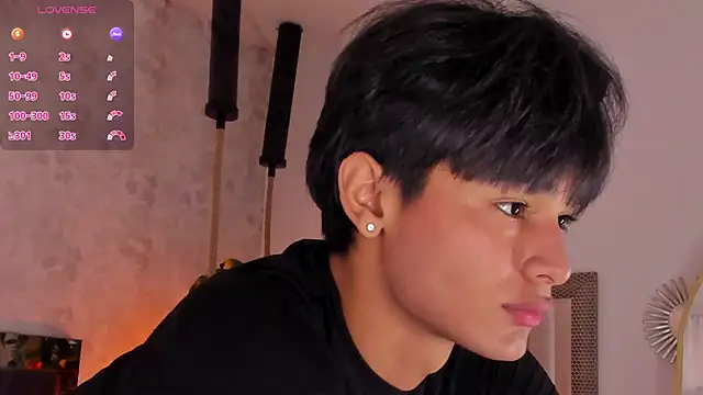 david lux online show from October 21, 2025, 1:32 pm