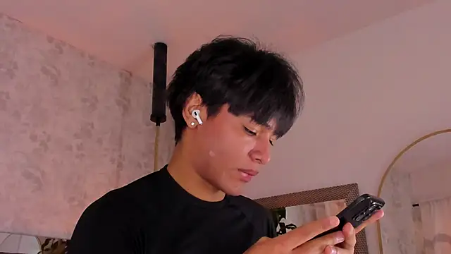 david lux online show from October 25, 2025, 12:50 pm