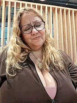 Snapshot of JennyInVegas chatting on January 31, 2026, 7:12 pm JennyInVegas online show from January 31, 2026, 7:12 pm