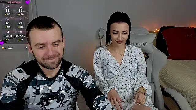 AdeleLaCr0ix online show from November 25, 2025, 6:19 pm