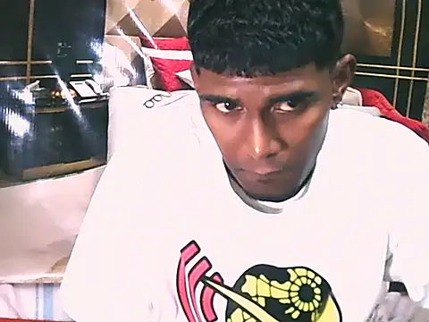 Snapshot of IndianThuggin chatting on June 18, 2026, 5:40 pm IndianThuggin online show from June 18, 2026, 5:40 pm