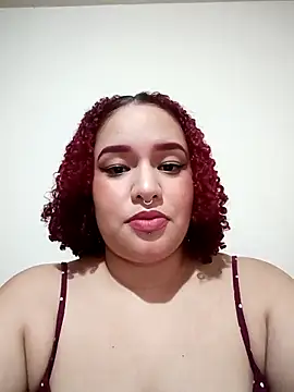 Snapshot of Curly-98 chatting on October 23, 2025, 10:19 pm Curly-98 online show from October 23, 2025, 10:19 pm