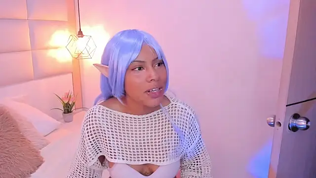 Sofia clk online show from December 22, 2025, 3:39 am