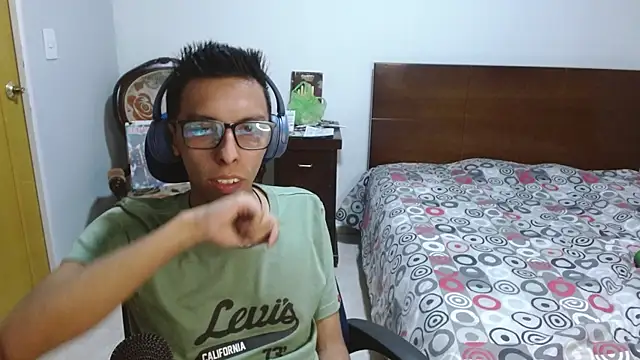 DavTwink3100 online show from November 26, 2025, 2:00 am