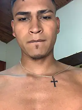 Emiliano Reyes online show from July 7, 2026, 6:47 am