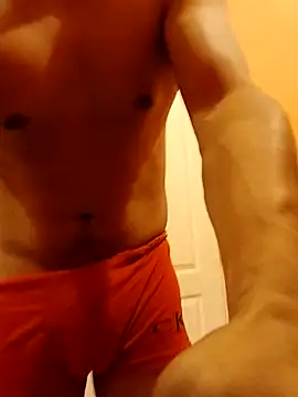 Travieso 21 online show from November 14, 2025, 2:26 am