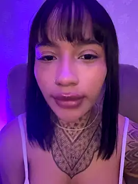 Snapshot of akiira_lee chatting on January 8, 2026, 2:28 am akiira lee online show from January 8, 2026, 2:28 am