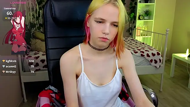 MitaSide online show from November 19, 2025, 4:12 am