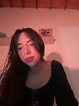 valeriahornier online show from February 16, 2026, 3:49 am