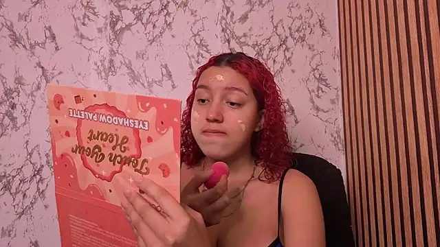 sweetcherryyy  online show from November 25, 2025, 12:44 am