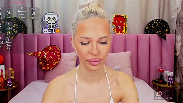 KailaCrystall online show from November 1, 2025, 1:45 am