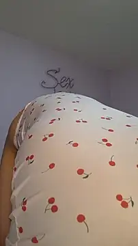 princess foxxy online show from November 24, 2025, 2:39 pm