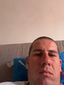 Szeximado31 online show from April 10, 2026, 12:34 pm