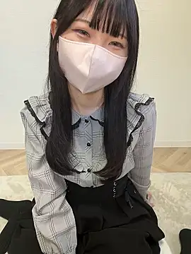 Reina cute 00  online show from November 15, 2025, 3:10 am