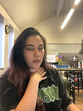 Snapshot of YourFrenchFeliciexo chatting on November 11, 2025, 3:51 pm YourFrenchFeliciexo online show from November 11, 2025, 3:51 pm