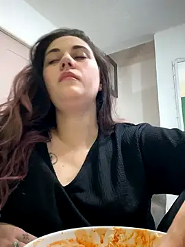 Snapshot of YourFrenchFeliciexo chatting on November 1, 2025, 11:31 pm YourFrenchFeliciexo online show from November 1, 2025, 11:31 pm