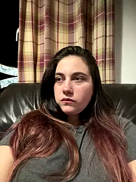 YourFrenchFeliciexo online show from December 5, 2025, 12:10 am