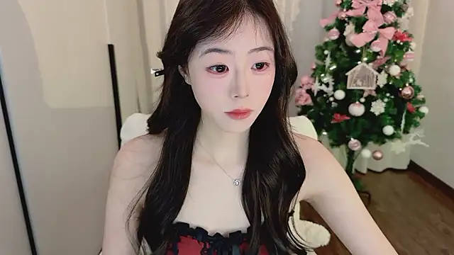 Onecutelittle online show from January 16, 2026, 6:50 am