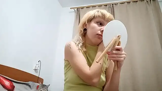 VetaBeghtol online show from November 28, 2025, 1:22 pm